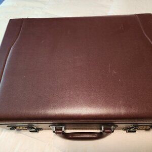 NEW EXPANDABLE CORDOVAN LEATHER ATTACHE CASE